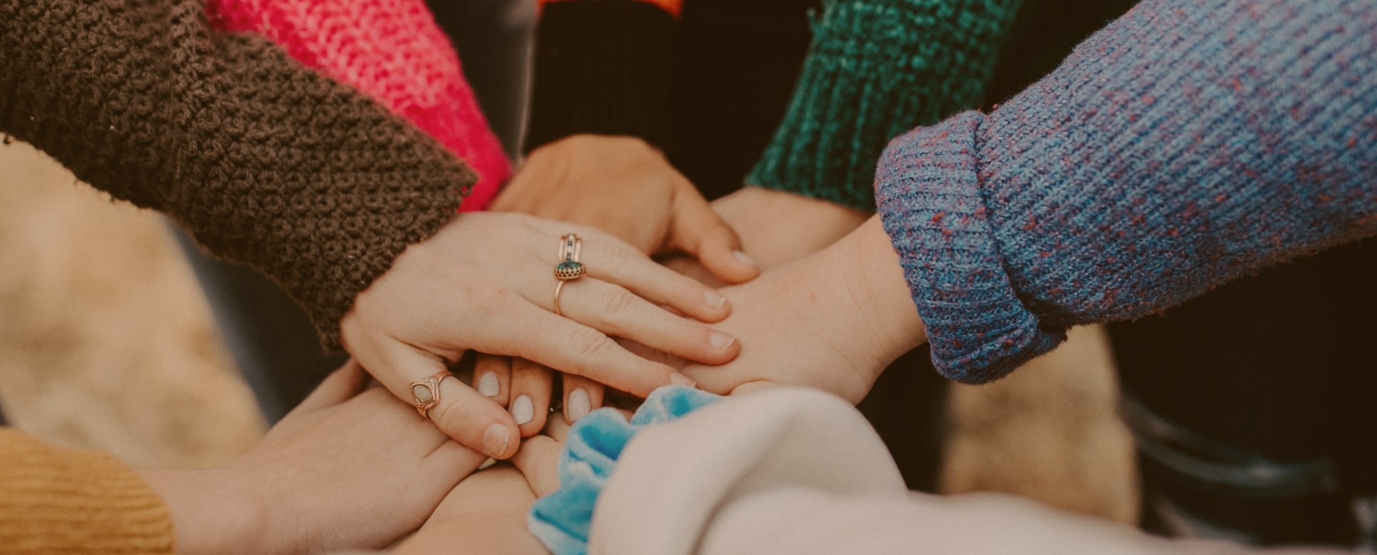 hands in huddle